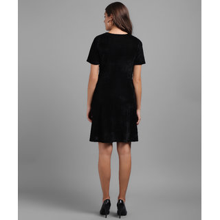 Vivient Black Plain Velvet Round Neck Midi Dress For Women