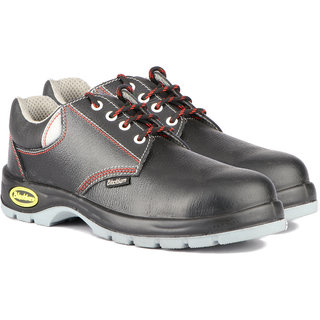 Best Men Blackburn Black Lace-up Leather Safety Shoes 2025 at ShopCircuit | ONDC