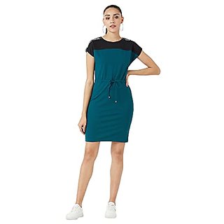 Affordable Women Miss Chase Womens Green and Black Round Neck Continuous Sleeve Solid Paneled Kn