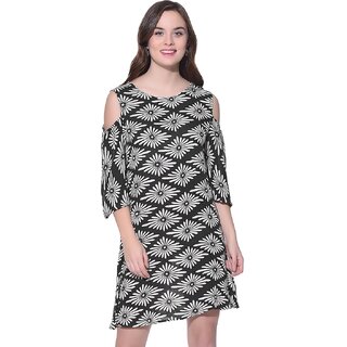 Stylish Women Purys Women Black Shift Dress 2025 at ShopCircuit | ONDC