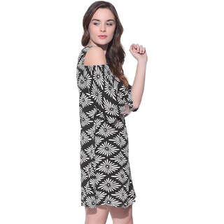 Stylish Women Purys Women Black Shift Dress 2025 at ShopCircuit | ONDC