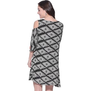 Stylish Women Purys Women Black Shift Dress 2025 at ShopCircuit | ONDC