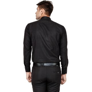 Sophisticated Men Baleshwar Men Black Solid Formal Shirt (Pack of 1) 2025 at ShopCircuit | ONDC
