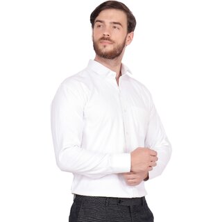 Luxurious Men Baleshwar Men White Solid Formal Shirt (Pack of 1) 2025 at ShopCircuit | ONDC