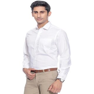 Latest Men Baleshwar Men White Solid Formal Shirt (Pack of 1) 2025 at ShopCircuit | ONDC