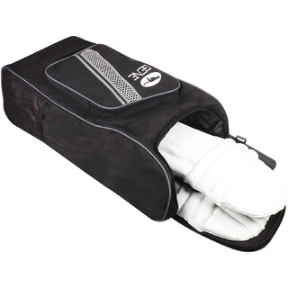 Gene Bags CKG 01 Cricket Kit Bag  GENE Backpack Style Cricket Kit Bag