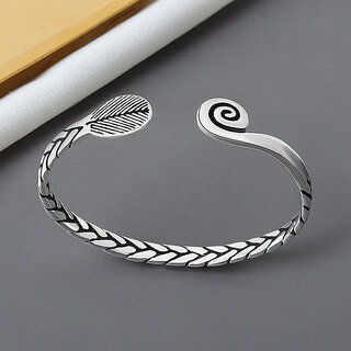 Luxurious Kids Silver Kada with Beautiful Design 2025 at ShopCircuit | ONDC