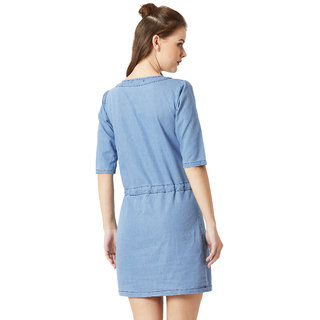 Affordable Women Miss Chase Women's Light Blue Round Neck 3/4 Sleeve Denim Solid Midi Shift Dres